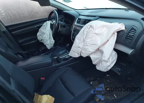 2016 Nissan Altima 2.5 Sr из США, поврежденный, VIN 1N4AL3AP3GC123038